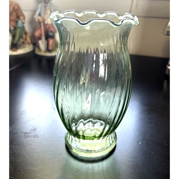 Source Unknown Other - Indiana Glass Green Fluted Vase Ribbed Swirl Ruffled Rim 6.625" Vintage